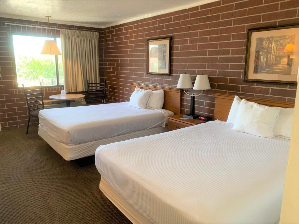 Oquirrh Mountain Inn Tooele Εξωτερικό φωτογραφία