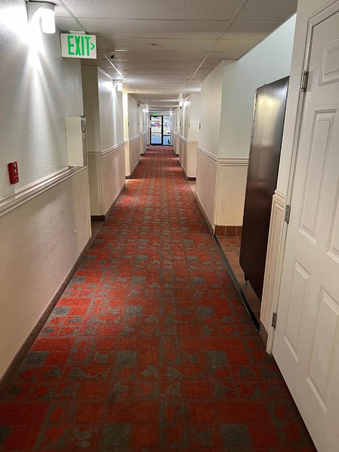 Oquirrh Mountain Inn Tooele Εξωτερικό φωτογραφία